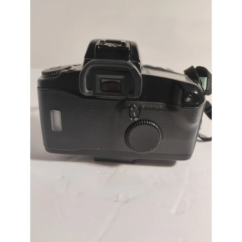 Canon Camera EOS Elan 35mm SLR Film Body Only EF Mount Untested No Battery Parts